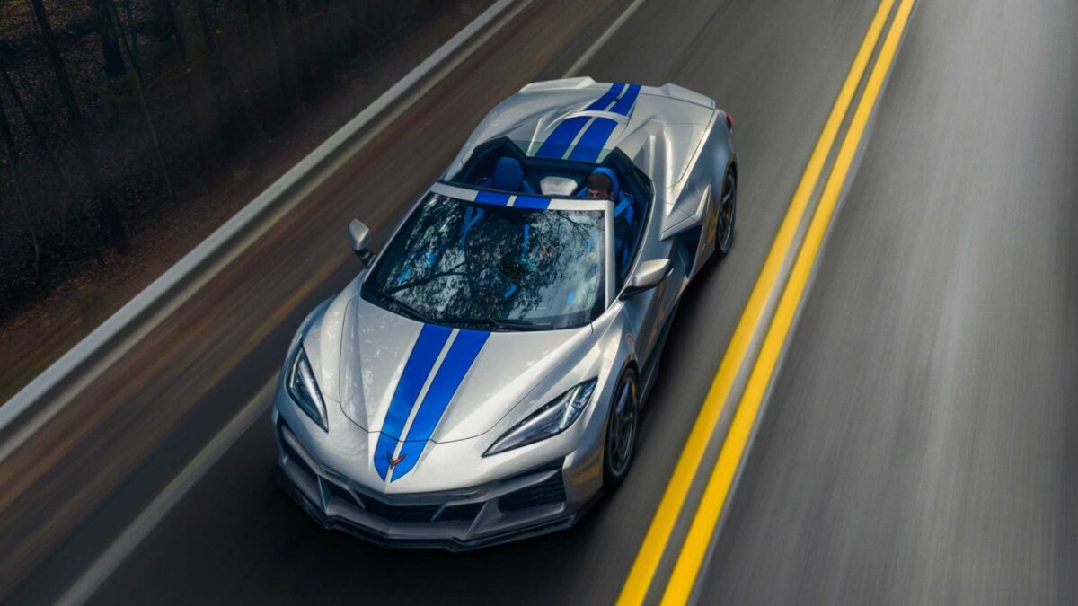 2024 chevrolet corvette e ray 6 شيفروليه تعلق إنتاج كورفيت مرة أخرى لاضطراب سلاسل التوريد