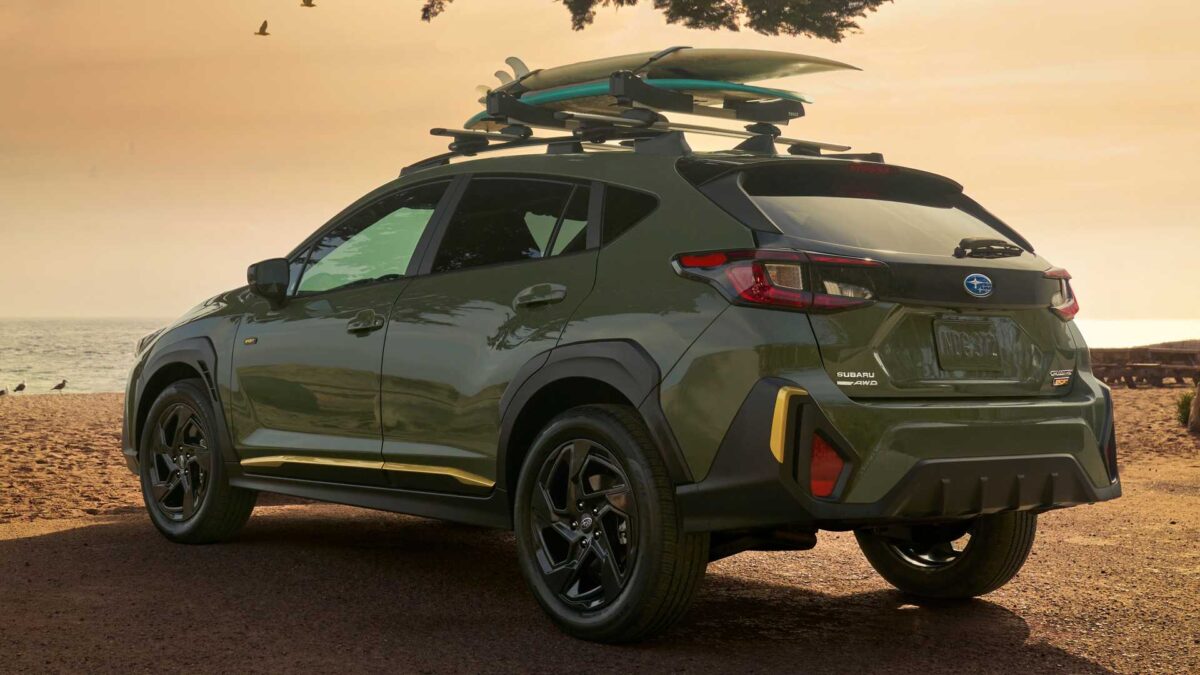 2024 subaru crosstrek 2 سوبارو تدشن سيارة كروس تريك 2024 الجيل الجديد كليًا في شيكاغو "المواصفات والأسعار والمحركات"