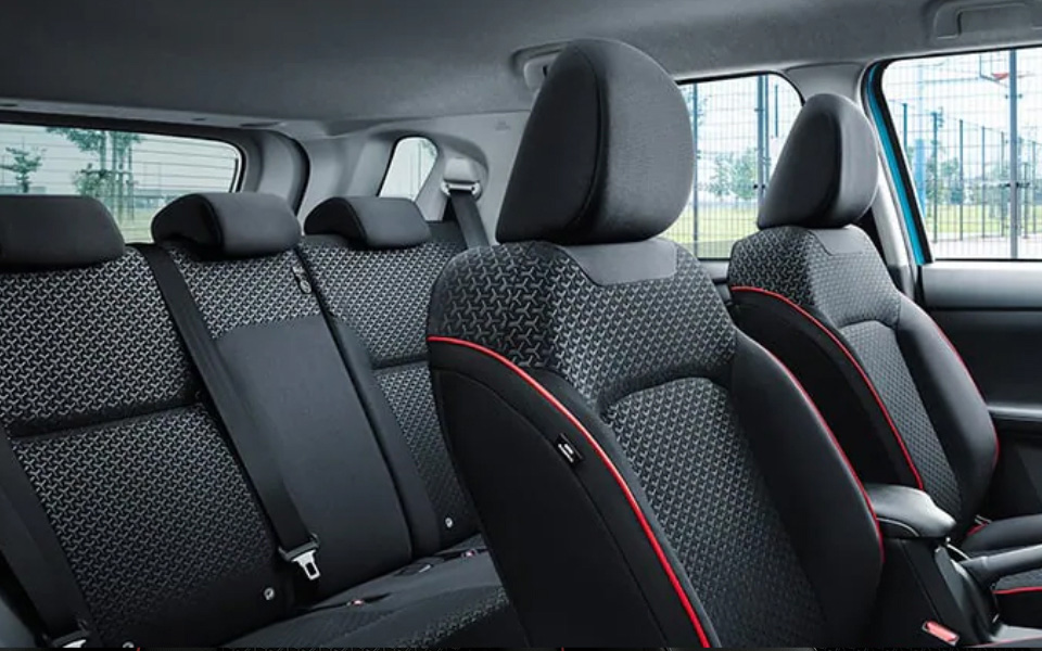 Seats 2 960x600 1 تعرف على أسعار تويوتا رايز 2023 في السعودية وأبرز ما يُميزها