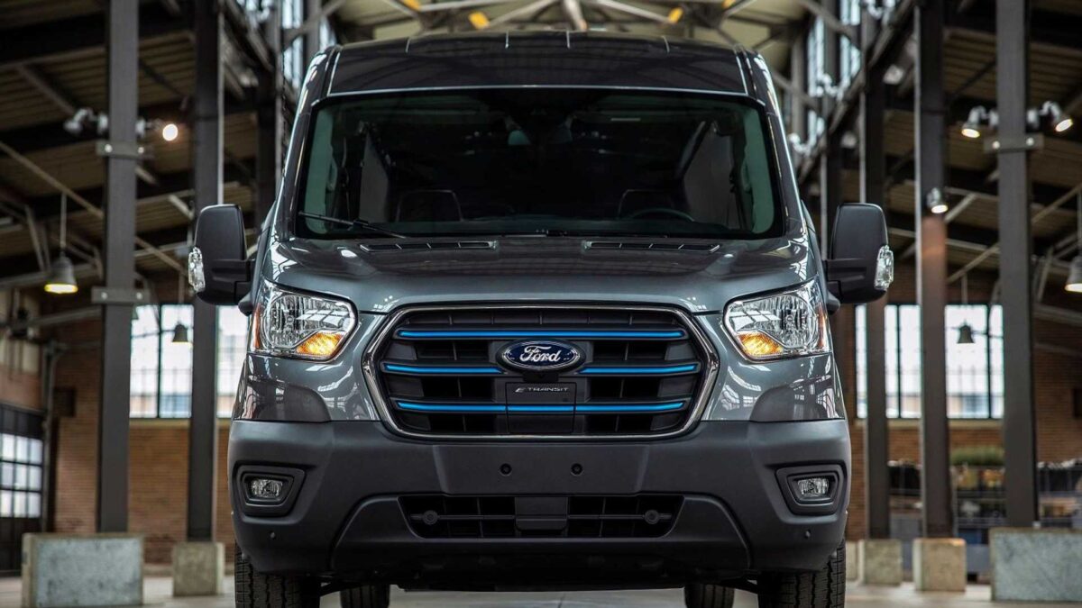 ford e transit kocaeli فورد ستبني أكبر مصنع أوروبي للبطاريات الكهربائية في تركيا