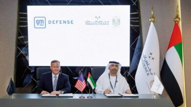 gm defense signs mou with uae جنرال موتورز تتعاون مع حكومة الإمارات لتطوير مركبات عسكرية كهربائية جديدة