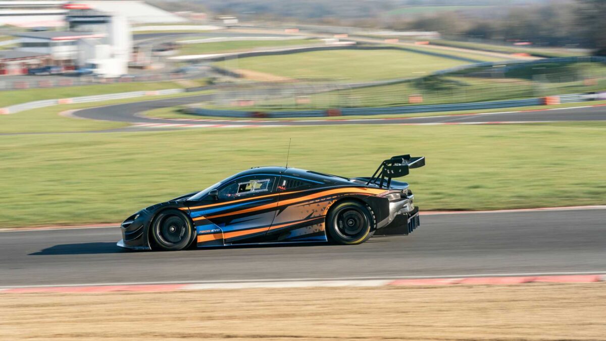 mclaren 720s gt3 evo 1 مكلارين 720S تحصل على إصدار جديد للحلبات بتحديثات حصرية