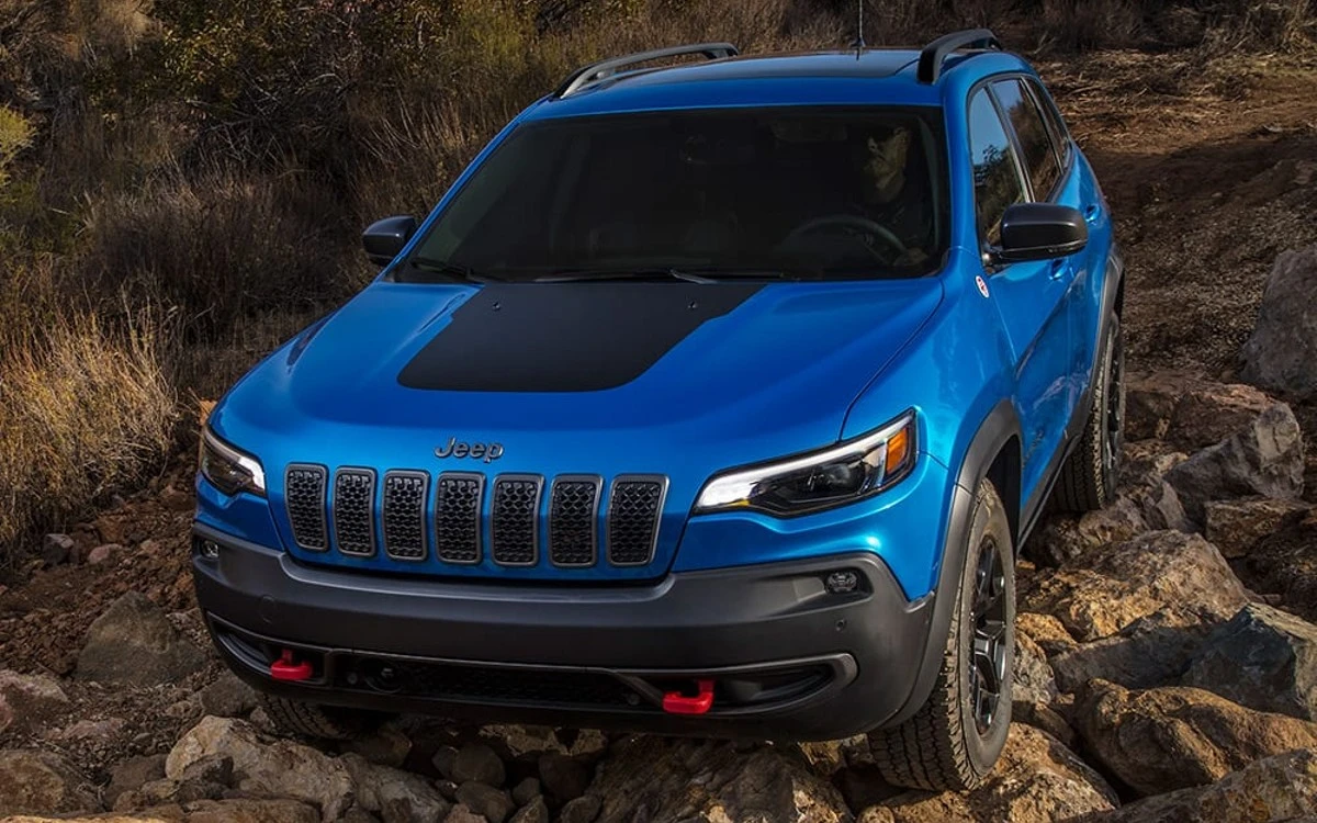 2022 Jeep Cherokee Trailhawk جيب تلغي موديل شيروكي رسمياً بعد خمسة عقود في الأسواق