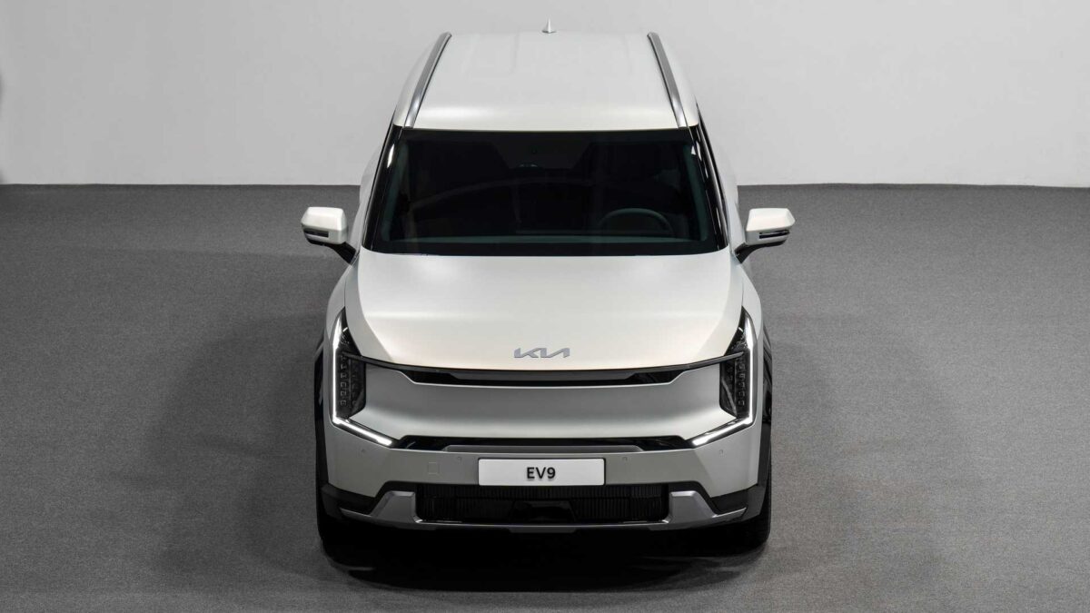 2024 kia ev9 4 1 كيا تكشف مواصفات EV9 الجديدة كلياً، أفخم وأكبر SUV كهربائية للعلامة