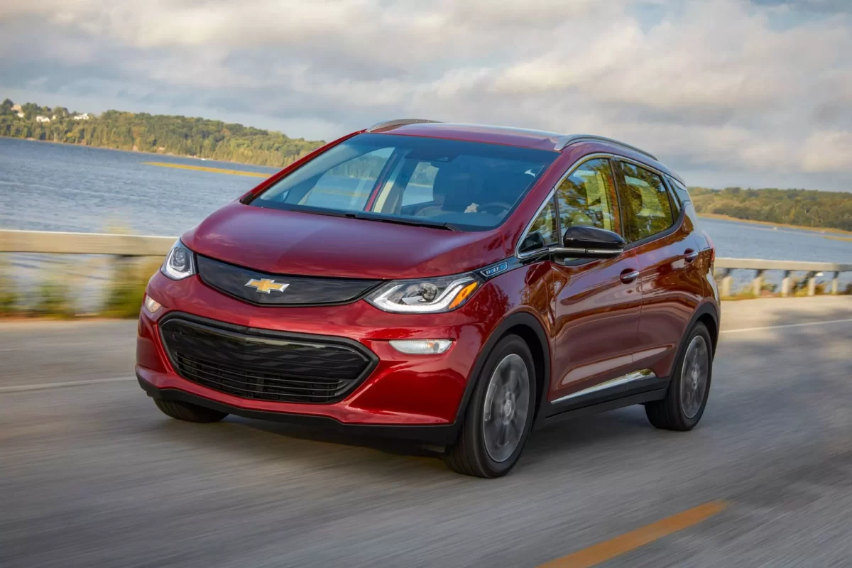 2ce0de1e 2019 chevrolet bolt ev 2 هذه الأسعار الصادمة لبطاريات السيارات الكهربائية والتي تصل إلى 87 ألف ريال!