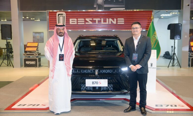 Bestune Event PRL Photos 1 بيستون السعودية توسع استثماراتها بإطلاق رائعتها B70S الجديدة كلياً وتدشين أكبر مركز متكامل لسيارات بيستون في الشرق الأوسط