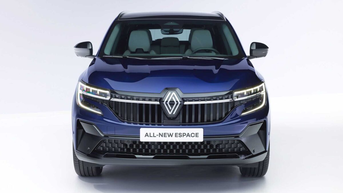 renault espace 2023 رينو تدشن الجيل السادس الجديد كلياً لموديل Espace بتصميم الـ SUV الرحب