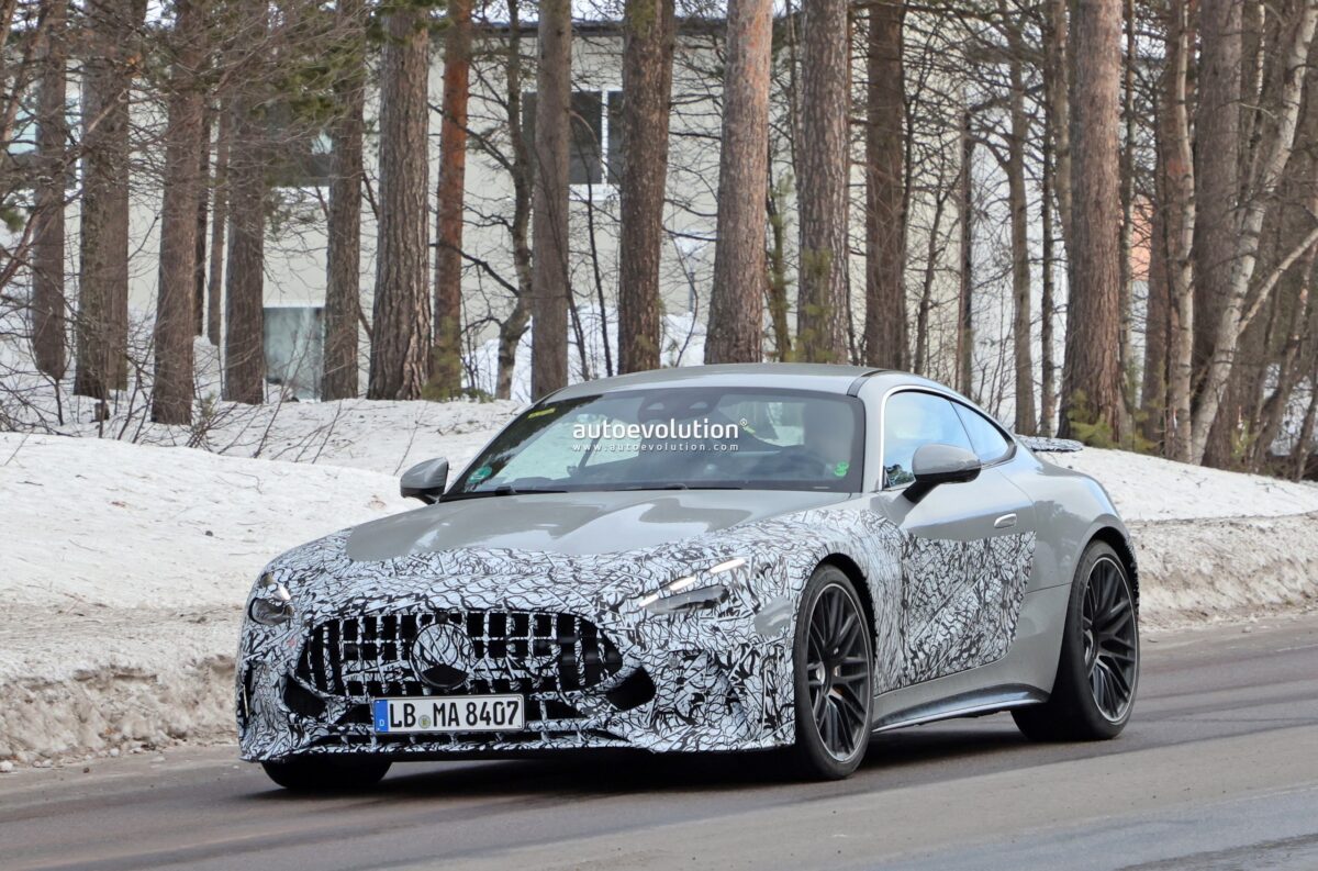 this 2024 mercedes amg gt needs the green series suffix 831 hp phev rumored 6 كل ما نعرفه عن مرسيدس GT الجيل الجديد كلياً بقوة تتجاوز 800 حصان