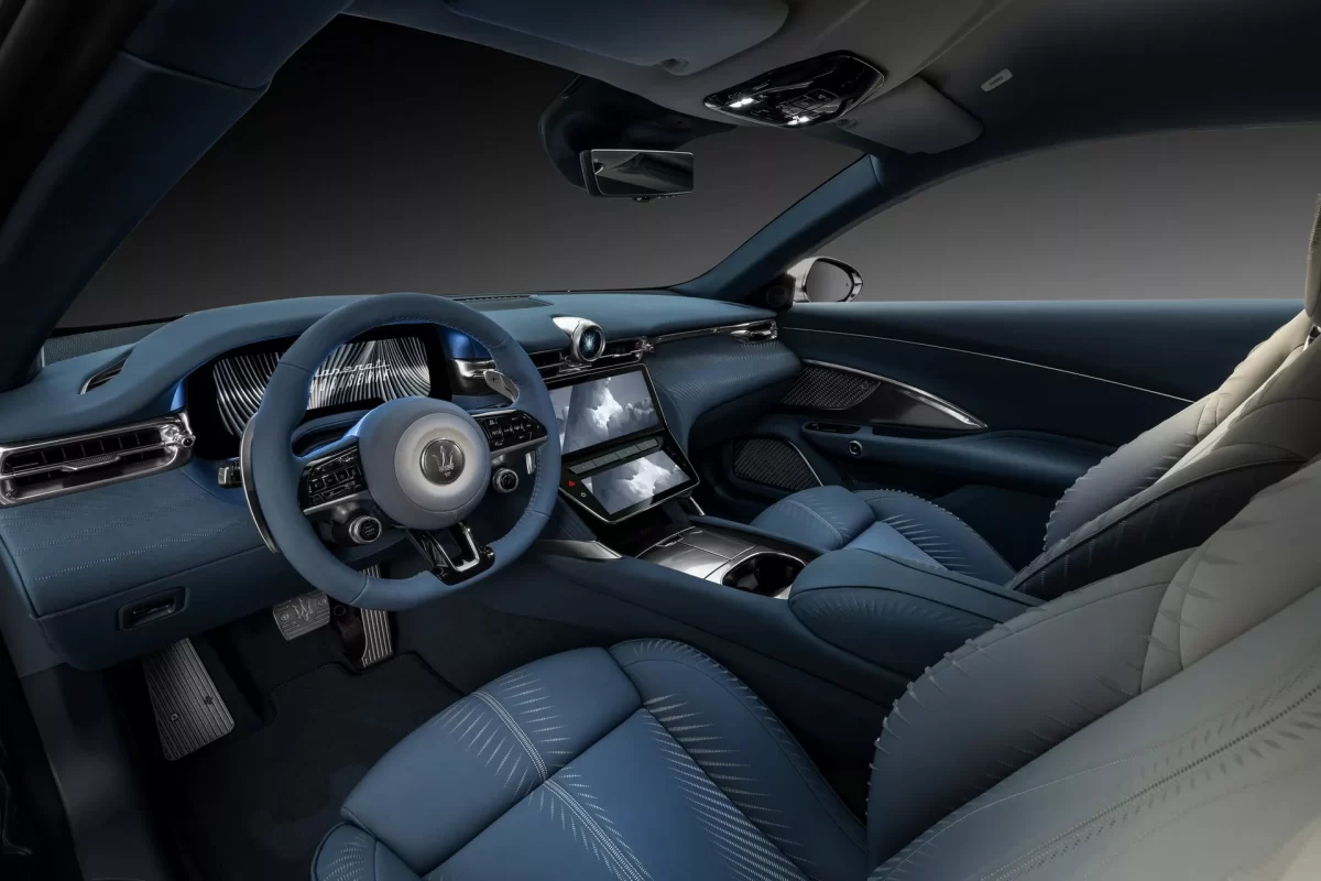 Maserati GranTurismo Fuoriserie One Off Luce 9 مازيراتي جران توريزمو تحصل على 3 إصدارات خاصة مدهشة في أسبوع تصميم ميلان