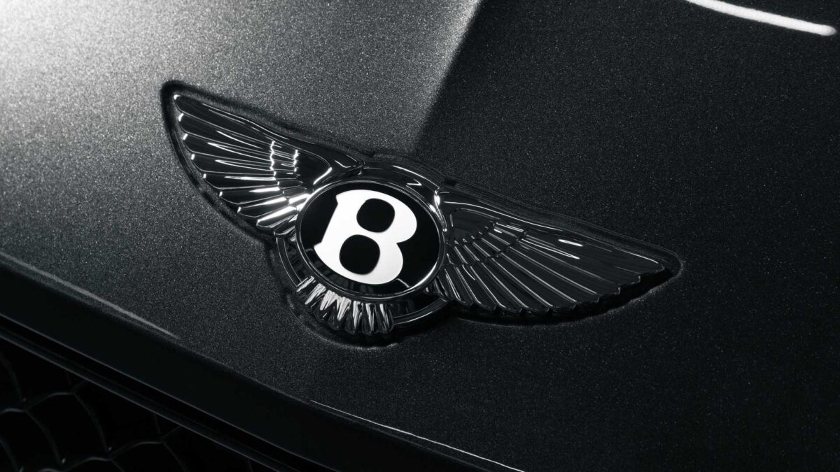 bentley continental gt s one off 8 بنتلي كونتيننتال تحصل على إصدار حصري واحد من نوعه للاحتفال بالذكرى السنوية العشرين لانطلاق الموديل