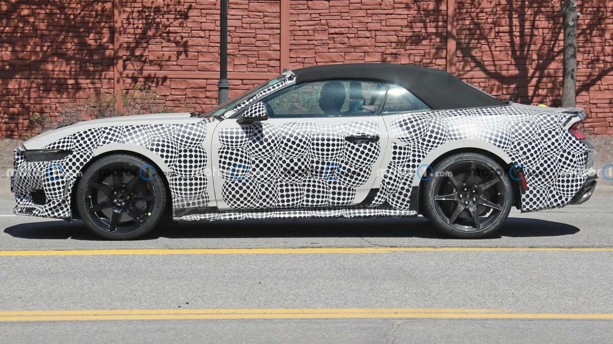 ford mustang shelby gt500 mule spy photos 6 أول ظهور لفورد موستنج شيلبي الجيل الجديد كلياً أثناء اختباره