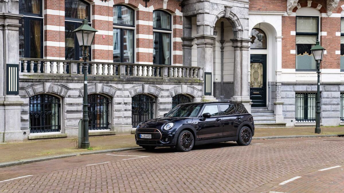 mini clubman final edition علامة ميني تودع موديل كلوب مان بإصدار نهائي وتكشف أسعاره ومواصفاته