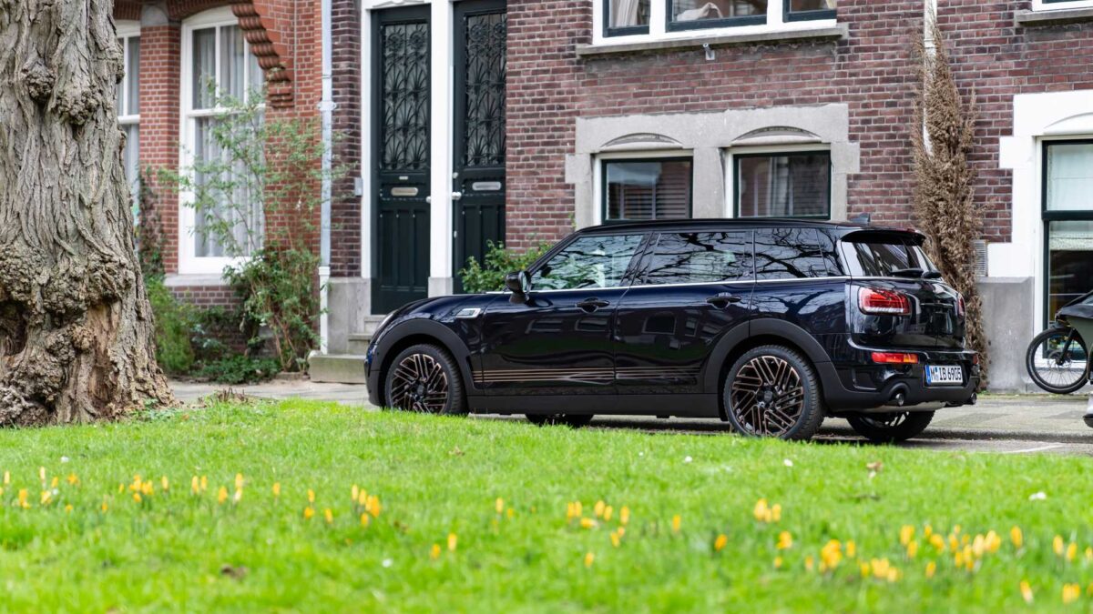 mini clubman final edition 13 علامة ميني تودع موديل كلوب مان بإصدار نهائي وتكشف أسعاره ومواصفاته