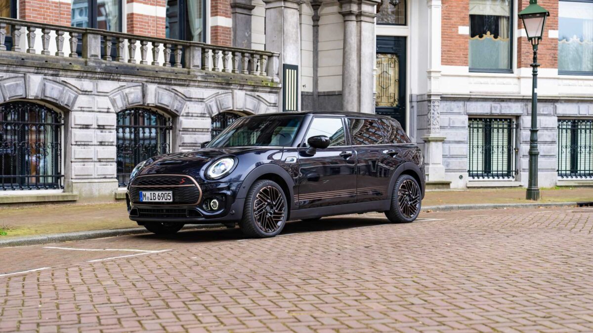 mini clubman final edition 5 علامة ميني تودع موديل كلوب مان بإصدار نهائي وتكشف أسعاره ومواصفاته