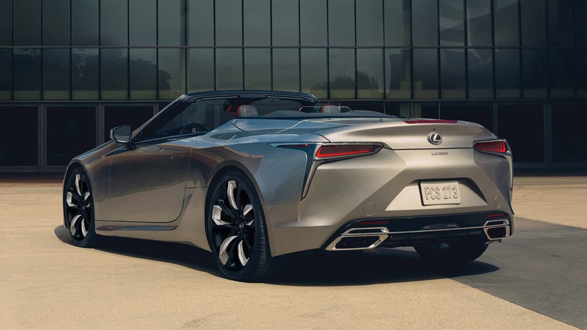 2024 lexus lc500 and 500h 11 لكزس تطرح LC 2024 الجديدة في الأسواق العالمية بتحديثات تقنية هامة