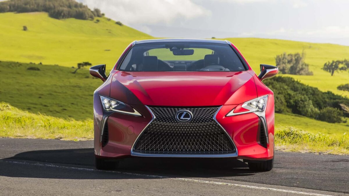 2024 lexus lc500 and 500h 4 لكزس تطرح LC 2024 الجديدة في الأسواق العالمية بتحديثات تقنية هامة