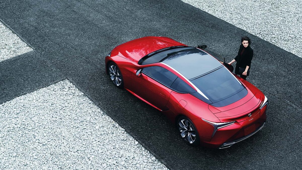 2024 lexus lc500 and 500h 5 لكزس تطرح LC 2024 الجديدة في الأسواق العالمية بتحديثات تقنية هامة