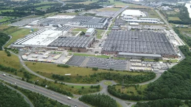 PSA Ellesmere Port plant UK ستيلانتس تهدد بإغلاق مصانعها في إنجلترا، ما سيمثل ضربة موجعة للاقتصاد البريطاني