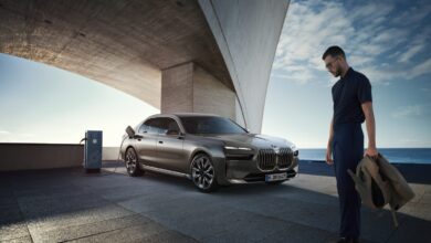 bmw 7 series 2023 في السعودية: إليك مواصفات السيارة الألمانية الفاخرة