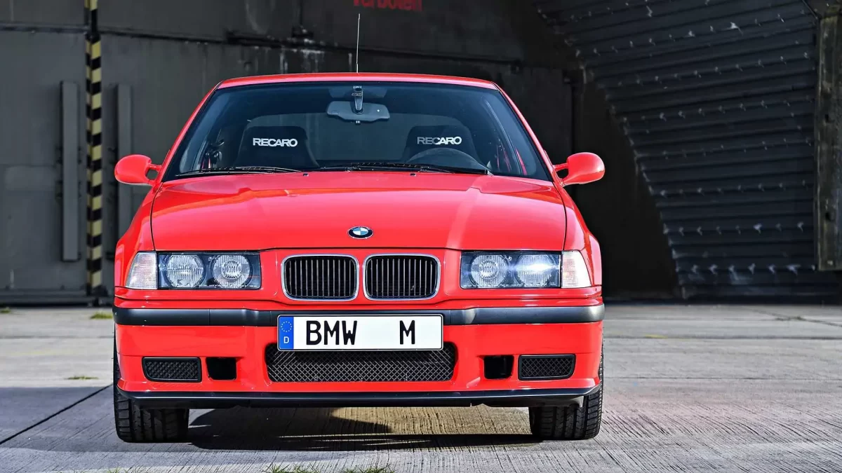 bmw m3 compact e36 نصائح هامة قبل شراء سيارة bmw مستعملة بسعر رخيص