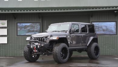 japanese tuner thinks the jeep wrangler should look like this pictured suv is for sale 20 جيب رانجلر تحصل على تعديلات بالغة الجراءة والقوة من اليابان