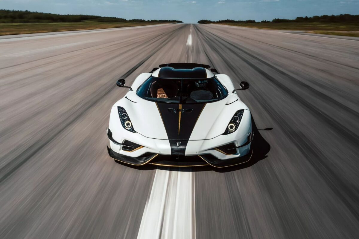 Koengsegg Regera New Record 2 كوينيجسيج ريجيرا السويدية تكسر الرقم القياسي للتسارع من الصفر إلى 400 كمس ثم إلى الصفر مجدداً