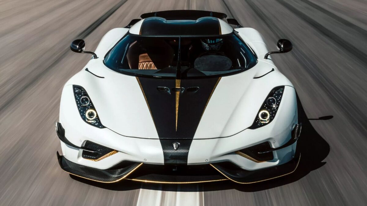 Koengsegg Regera New Record 2s كوينيجسيج ريجيرا السويدية تكسر الرقم القياسي للتسارع من الصفر إلى 400 كمس ثم إلى الصفر مجدداً