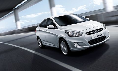 mobile listing main 2014 Hyundai Accent Front 4 قبل شراء اكسنت 2016 مستعملة.. تأكد من هذه الأمور