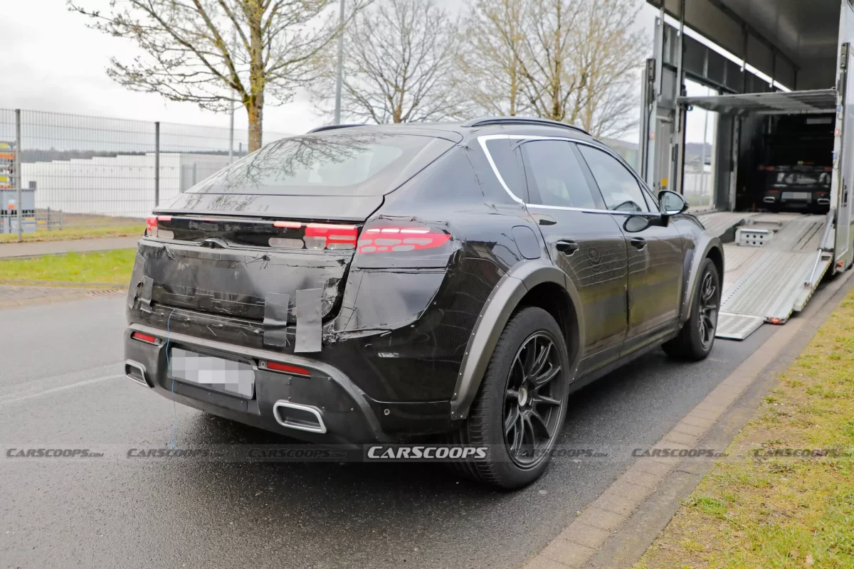 2026 Porsche Cayenne EV Mule 706 15 أول ظهور لبورشه كايين الكهربائية الجديدة كلياً أثناء اختبارها