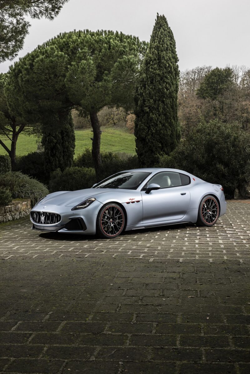 20883 MaseratiGranTurismoTrofeoPrimaSerie "جوديير" تطلق إطارات فائقة الأداء مصمّمة خصيصاً لسيارة "مازيراتي جران توريزمو" 2023