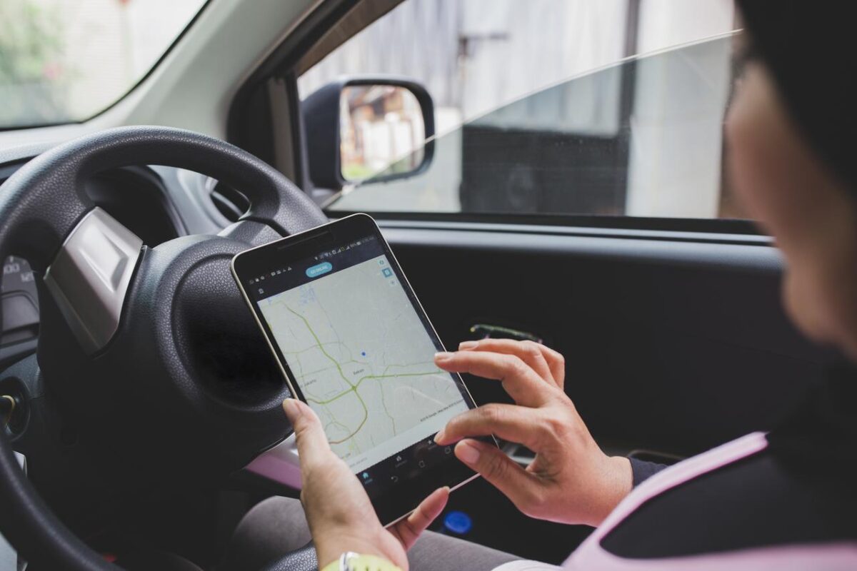 Uber study reveals insights from female drivers in Saudi Arabia with financial independence and safety at the forefront دراسة لـــــ "أوبر" تكشف عن رؤية السائقات في المملكة العربية السعودية، و الاستقلال المالي والسلامة في الصدارة