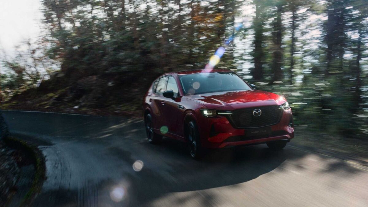 foto mazda cx 60 1 مازدا CX-60 الجديدة تتألق في اختبار الثبات الأوروبي