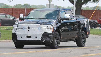 ram 1500 tungsten front view spy photo 1 رام 1500 فيس ليفت الجديدة تظهر لأول مرة أثناء اختبارها بفئة فاخرة جديدة رائدة في المجال