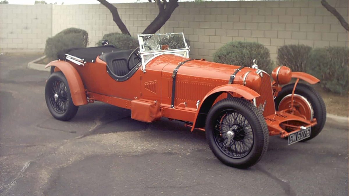 1931 alfa romeo 8c 2300 zagato عشرات السيارات الكلاسيكية الفائزة بسباقات لومان الشهيرة على مدار العقود تجتمع في حدث بريطاني للاحتفال بالذكرى المئوية للسباق