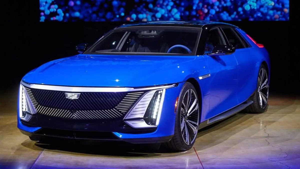 2024 cadillac celestiq reveal 1 كاديلاك سيليستيك الجديدة الأفخم في تاريخ العلامة يبدأ سعرها رسمياً من 340 ألف دولار