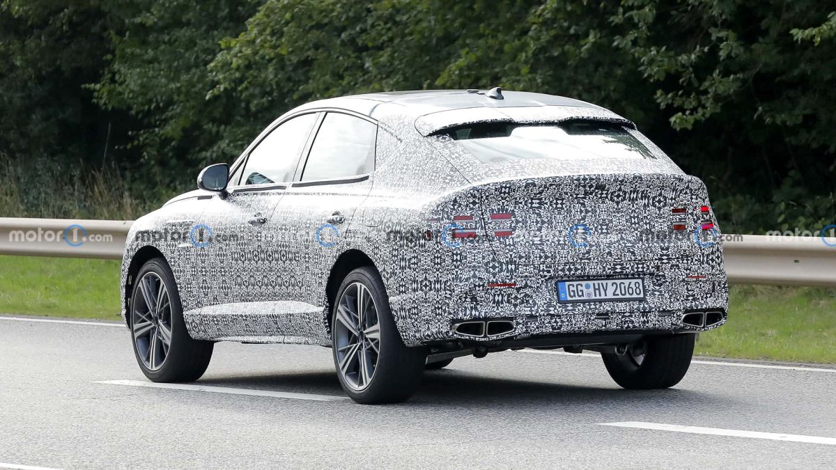 2024 genesis gv80 coupe spy photo 11 جينيسيس GV80 كوبيه الرياضية الجديدة تظهر أثناء اختبارها في الطرق العامة