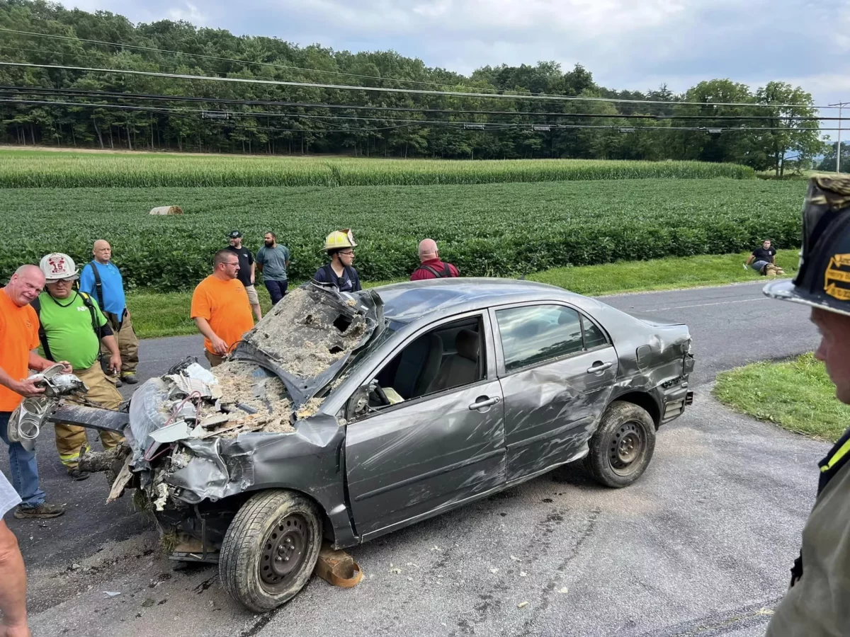 FB 2023 Toyota Corolla Crash Home 1 2048x1536 1 تويوتا كورولا تطير في الهواء وتصطدم بالطابق الثاني لمنزل في حادث مروع