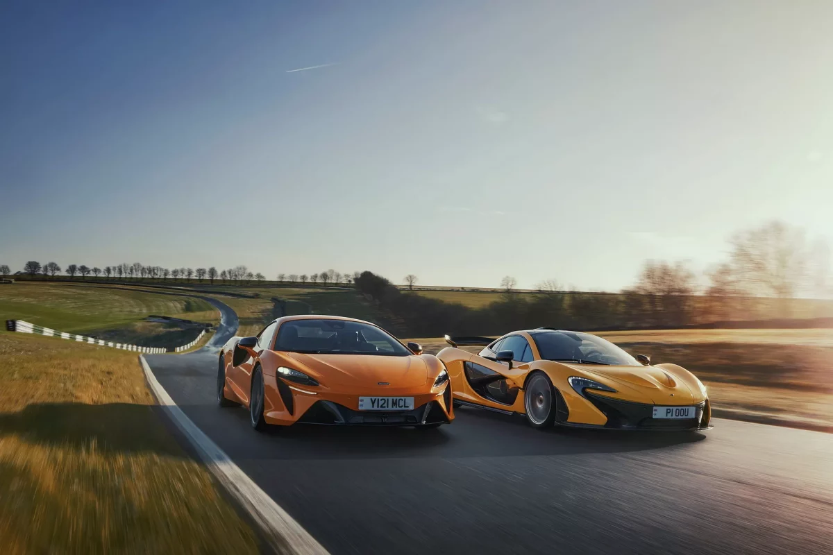 McLaren Artura P1 مكلارين تشوق لخليفة P1 الأيقونية الجديدة كلياً بمحرك كهربائي صافي