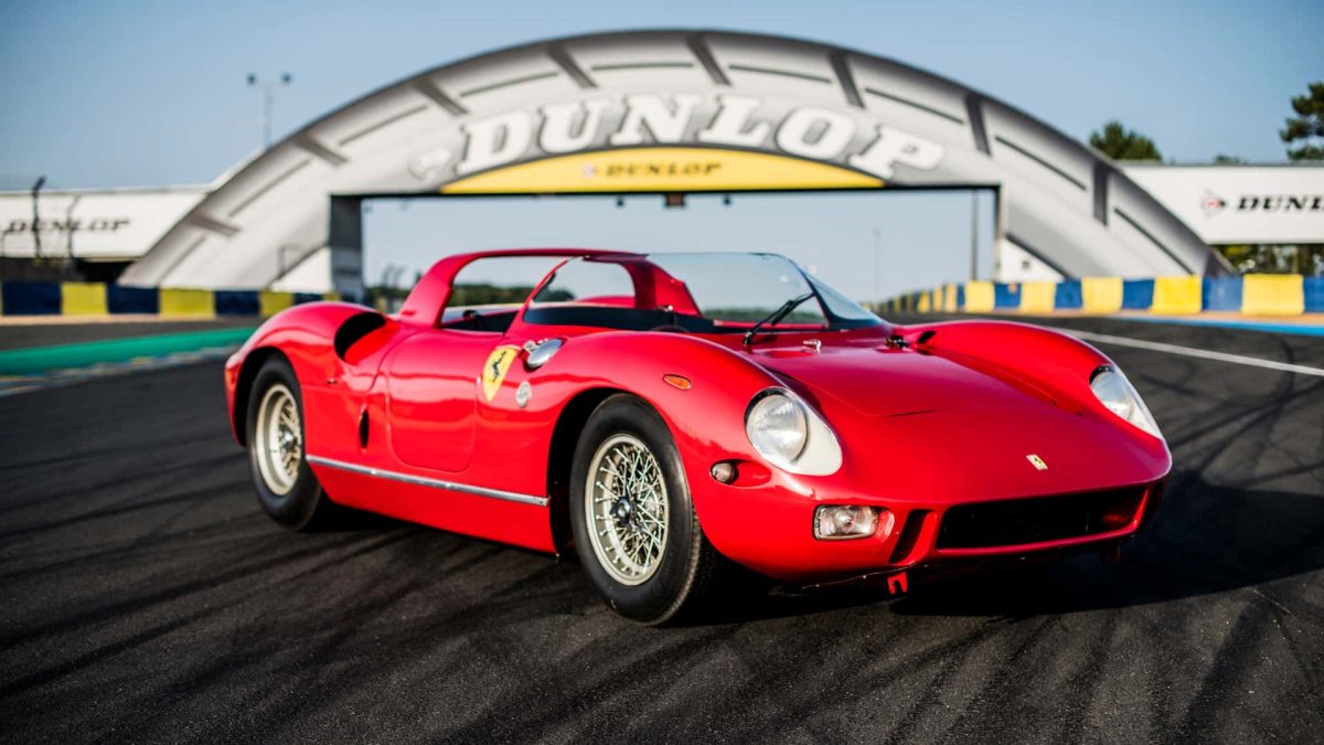 ferrari 275p عشرات السيارات الكلاسيكية الفائزة بسباقات لومان الشهيرة على مدار العقود تجتمع في حدث بريطاني للاحتفال بالذكرى المئوية للسباق