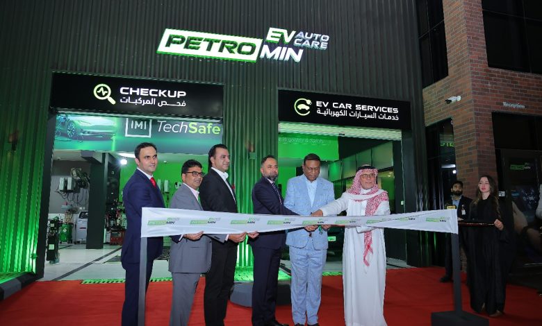 Untitled 3 Petromin EV AUTO CARE تفتتح أول شبكة مراكز لصيانة السيارات الكهربائية والهجينة في المملكة