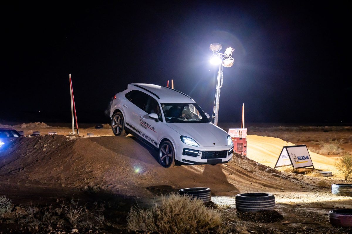 Porsche RUH 2 عودة "فعالية بورشه العالمية للقيادة" إلى المملكة العربية السعودية، مُقدمة تجارب قيادة لا تُنسى وفريدة من نوعها.