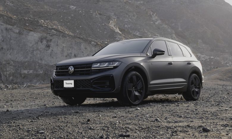 VW Touareg pic سيارة طوارق 2024 الجديدة، مدفوعة بالتكنولوجيا والرؤية المتقدمة.