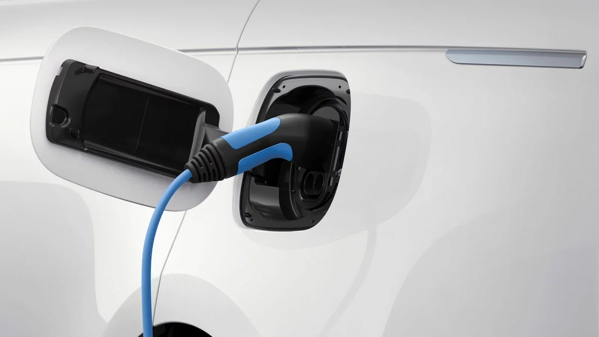 دراسة حديثة:السيارات الكهربائية تقلل الانبعاثات بنسبة 73% مقارنة بالبنزين سيارات كهربائية