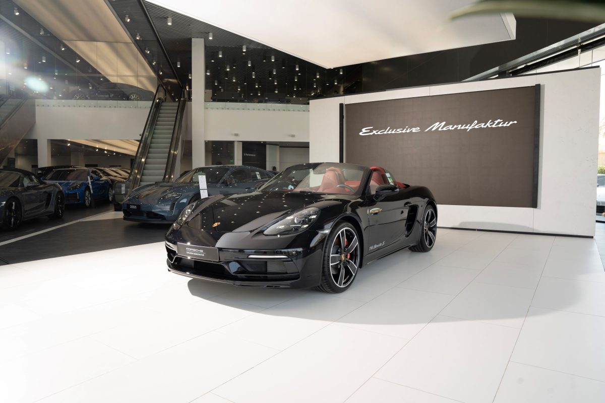 Porsche بورشه