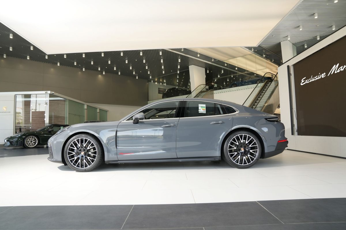 Porsche بورشه