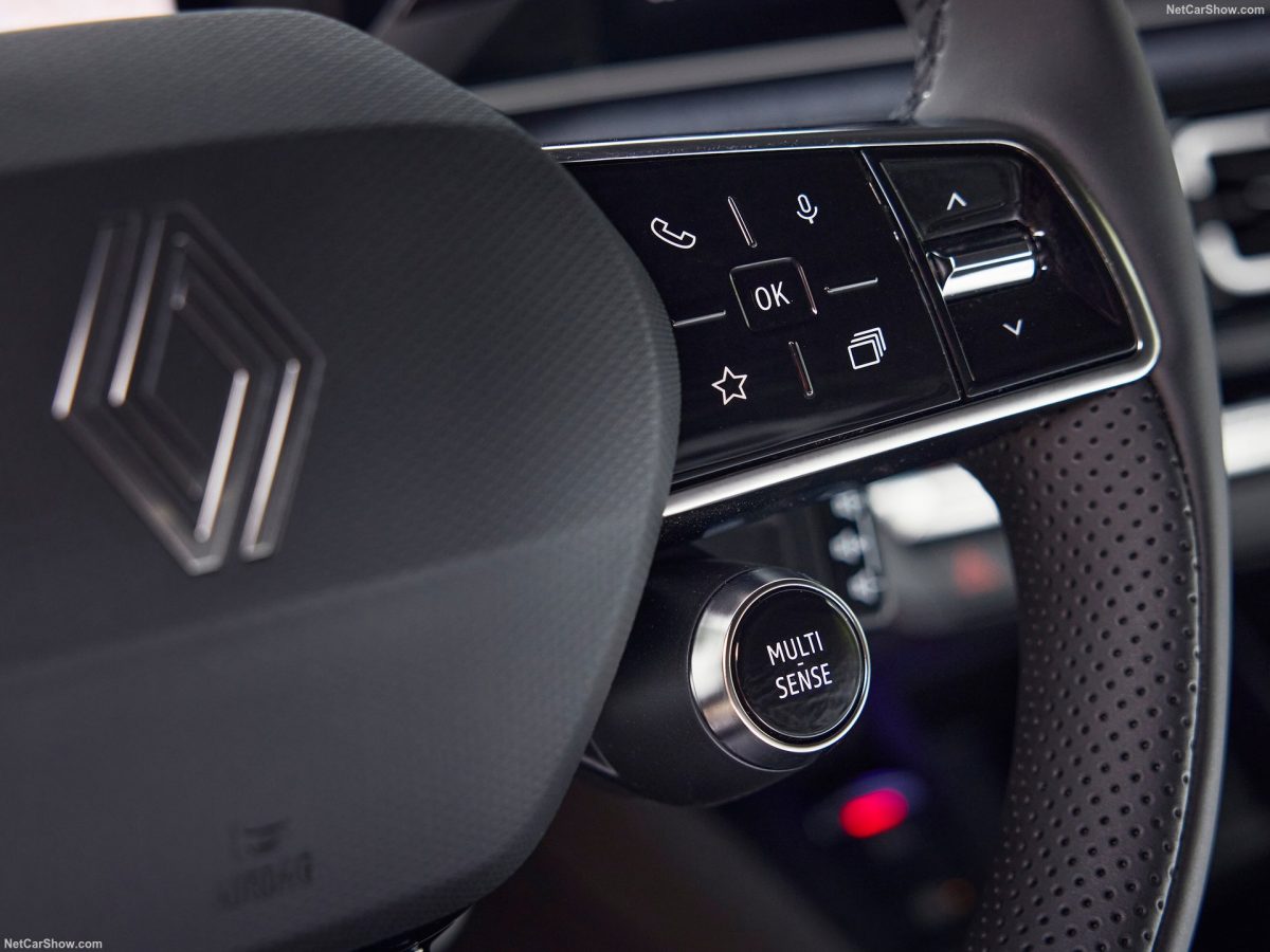 Renault 5 E Tech 2025 HD c208d1d21beaa1b69bce4eb28ffcb34ee486a661b رينو 5 سيارة كهربائية تخطف الأضواء في أوروبا