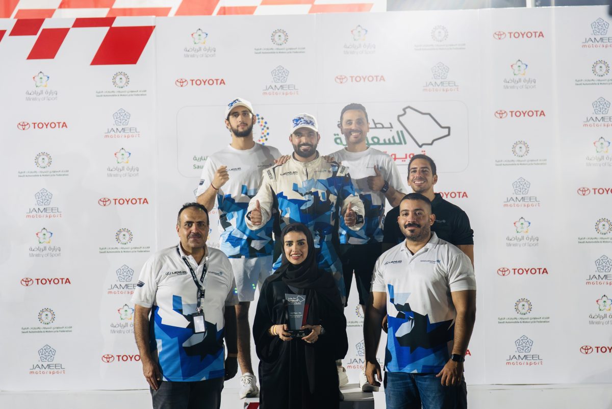 فريق عبد اللطيف جميل لكزس للسباقات يتألق من جديد بثلاث مراكز متقدمة في بطولة السعودية تويوتا للدرفت والأوتوكروس 2025 لكزس