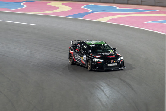 من حلبة الفورملا 1 بجدة بندر السلمي يحقق بطولة الفئة في سباق Motor Mania على سيارة هوندا تايب آر سباق Motor Mania