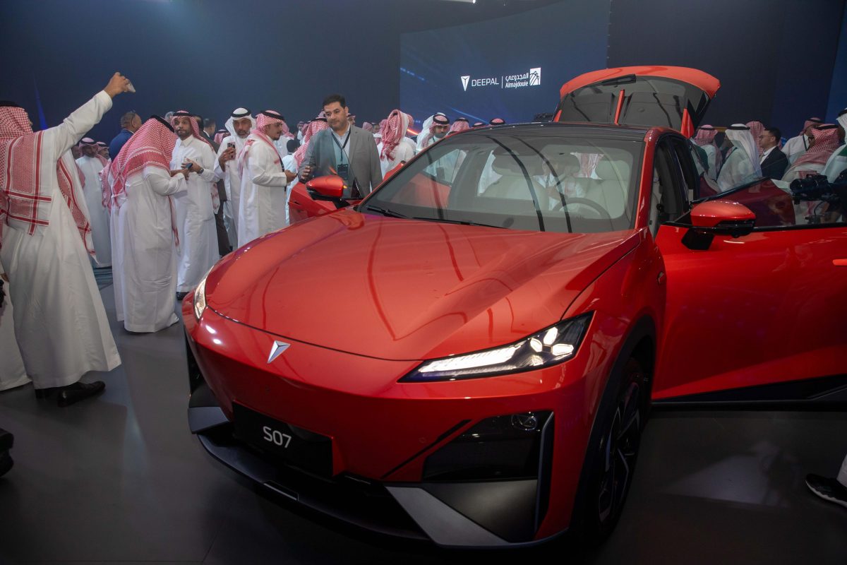 المجدوعي يطلق علامة جديدة للسيارات في المملكة ديبال Deepal ويدشن طرازات بتقنية REEV الجديدة المجدوعي Deeapal