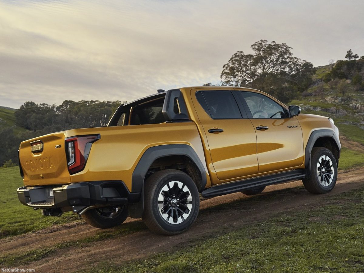 تويوتا هايلكس 2026 الجديدة كليًا تويوتا هايلكس